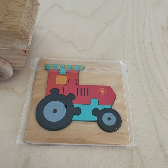 Handmade Wooden vehicle Toy Child Montessori and new tractor puzzle - Picture 4 of 7